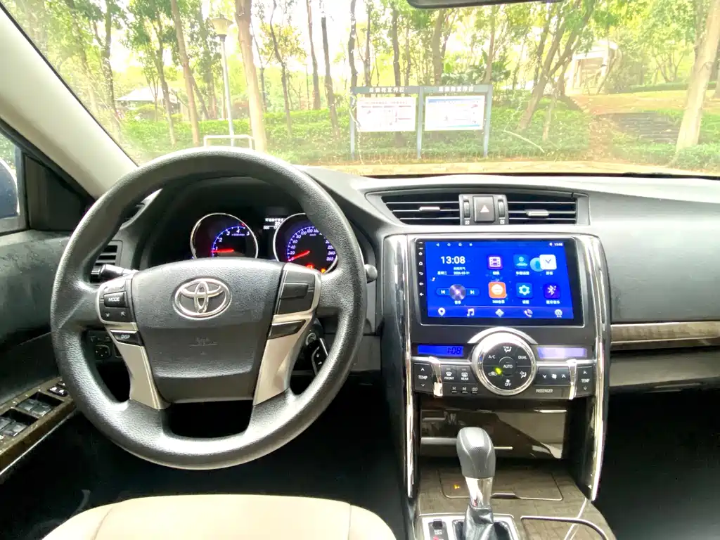 Toyota Reiz — миниатюра 16