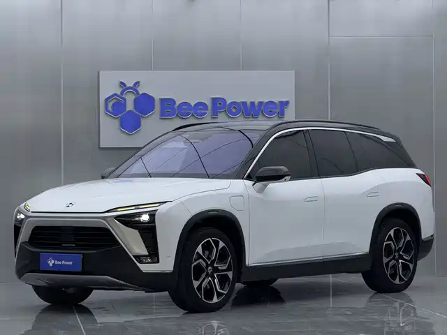 NIO NIO ES8 2021