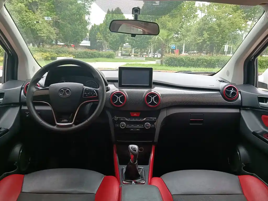 BAIC Senova X25 — миниатюра 11
