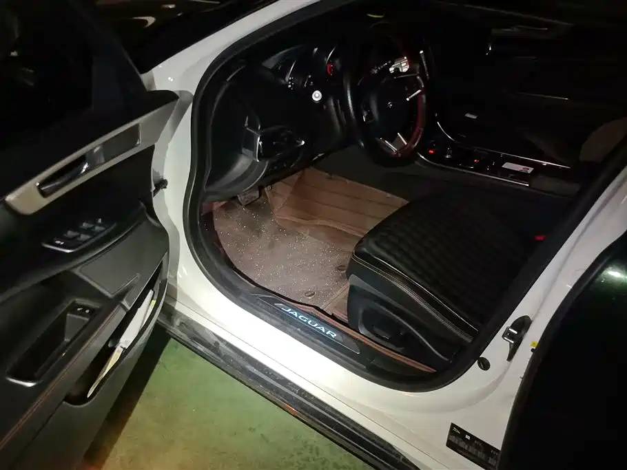Jaguar XEL 2019 2.0T 200PS Elite