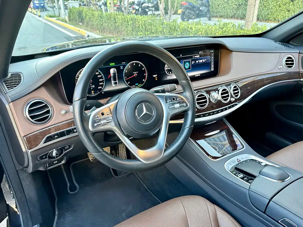 MERCEDES-BENZ S CLASS