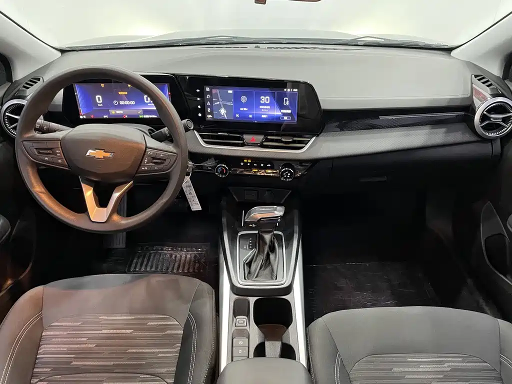 Chevrolet Monza — миниатюра 10