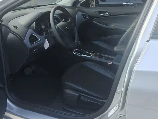 Chevrolet Cruze — миниатюра 10