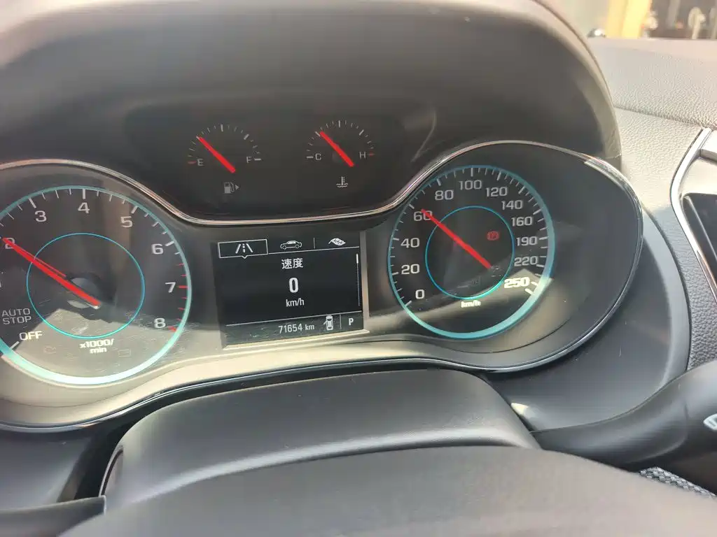 Chevrolet Cruze — миниатюра 13