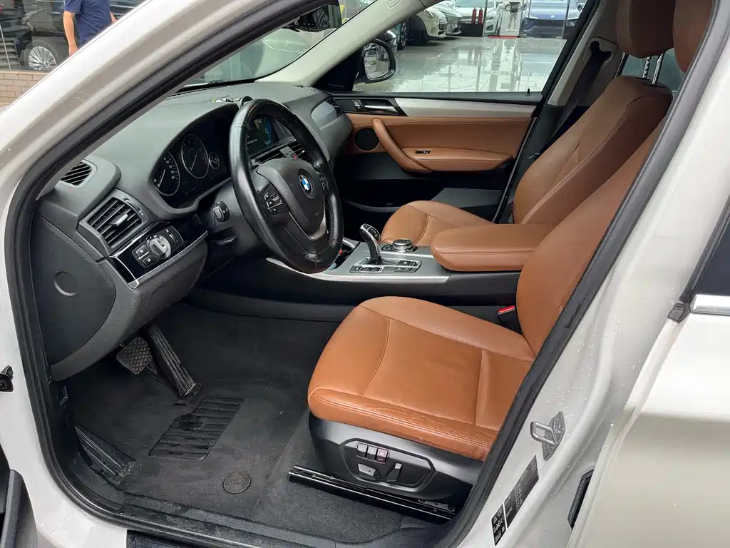 BMW X4 — миниатюра 7