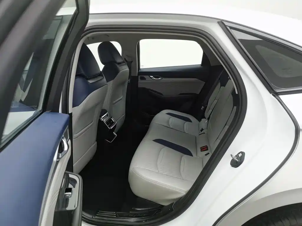 Geely Xingrui — миниатюра 15