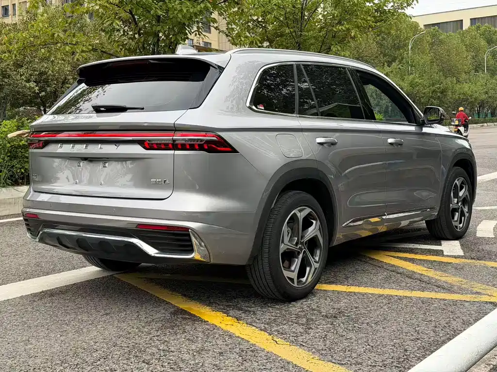 Geely Xingyue L — миниатюра 22