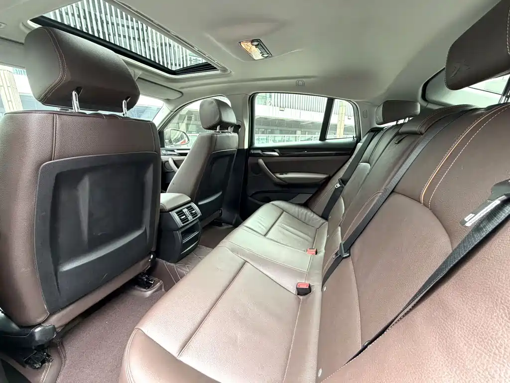 BMW X4 — миниатюра 6