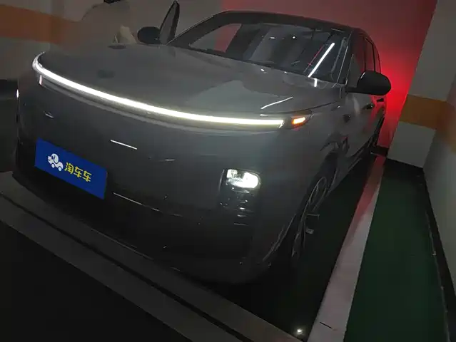 Li Auto IDEAL L9 2024