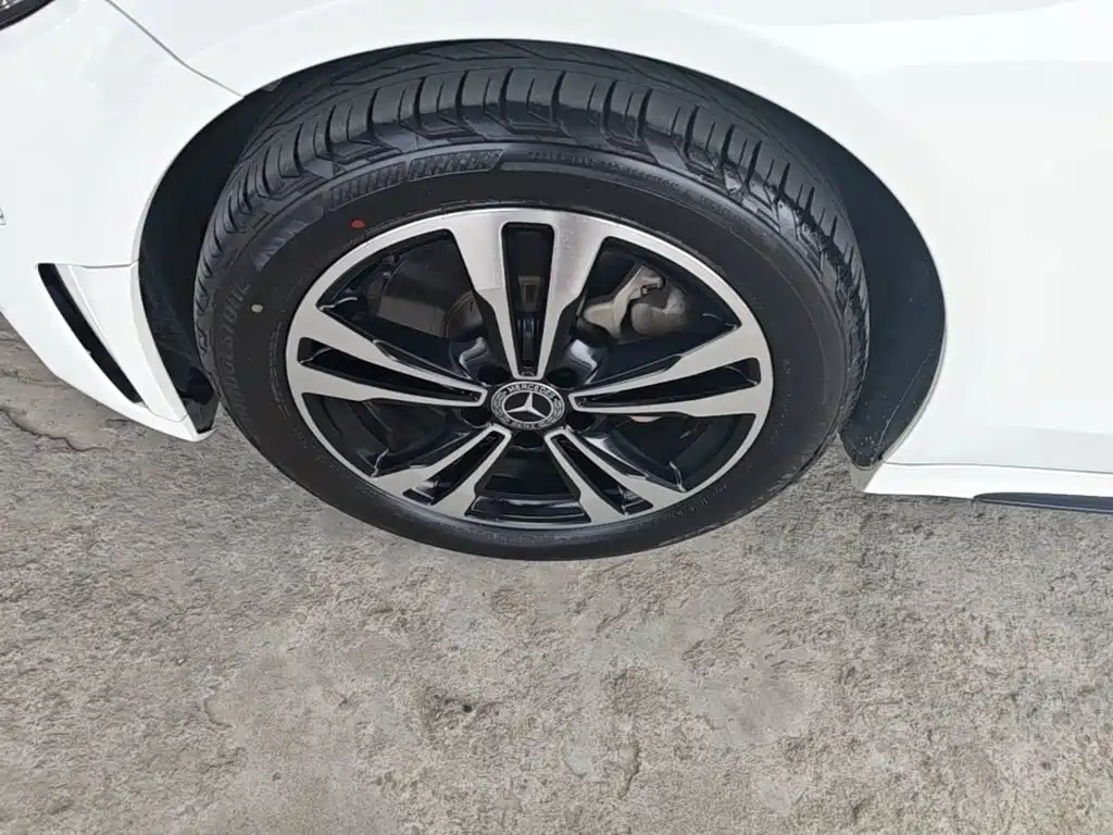 Mercedes-Benz C-Class — миниатюра 23