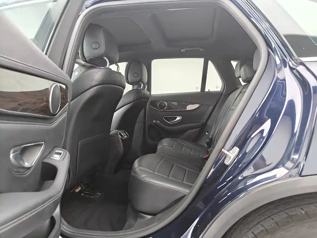 Mercedes-Benz GLC — миниатюра 11