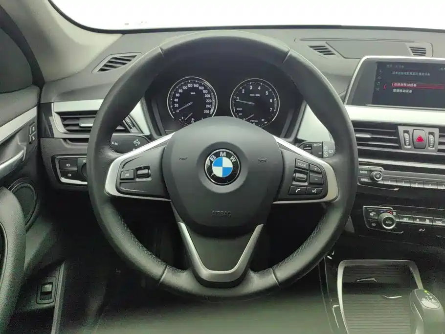 BMW X1 — миниатюра 15