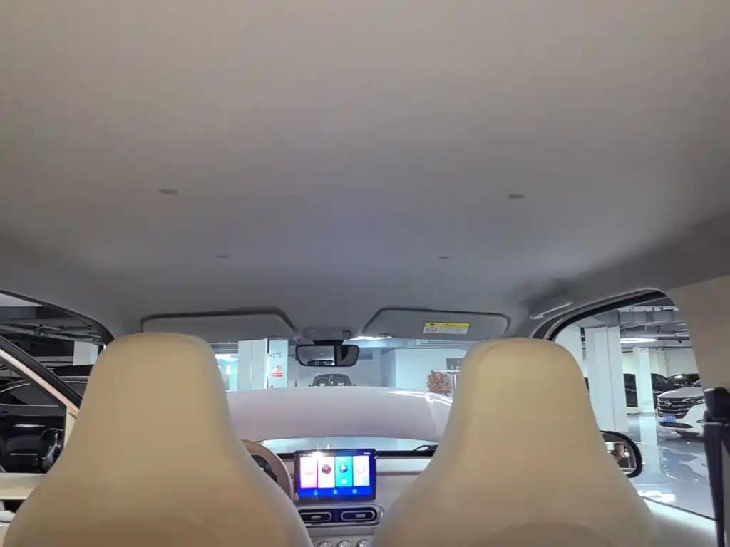 Wuling MINIEV — миниатюра 18