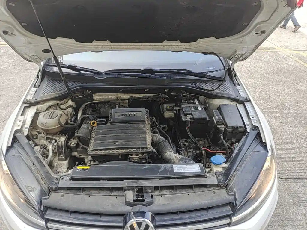 Volkswagen Golf — миниатюра 20