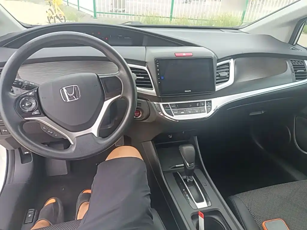 Honda Jade — миниатюра 10