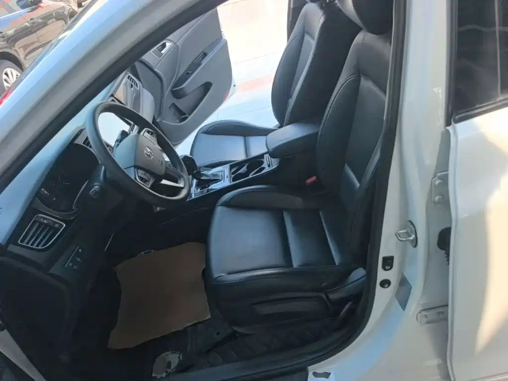 Hyundai Mistra — миниатюра 15
