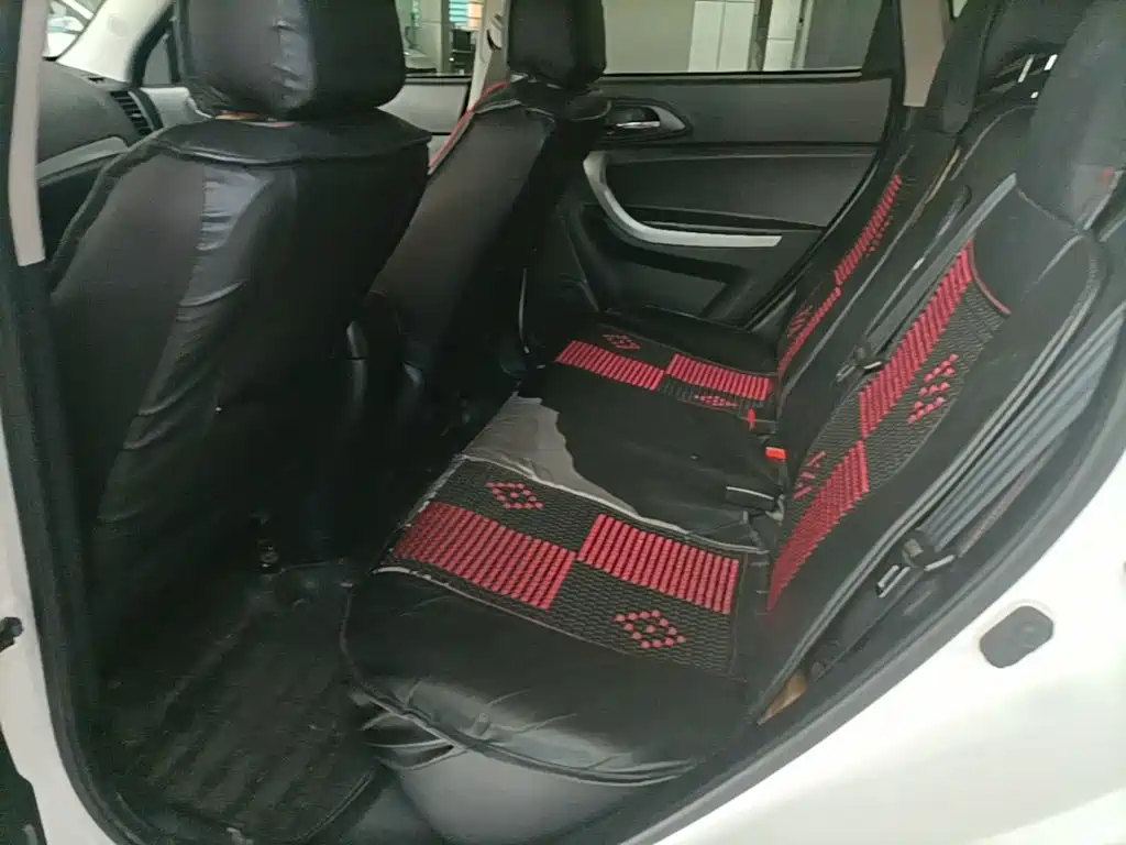 Changan CS35 — миниатюра 17