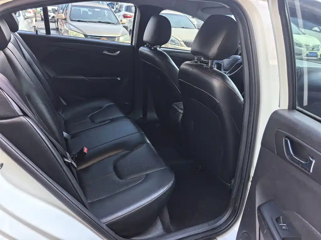 Chery Arrizo 5 — миниатюра 7