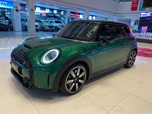MINI 
