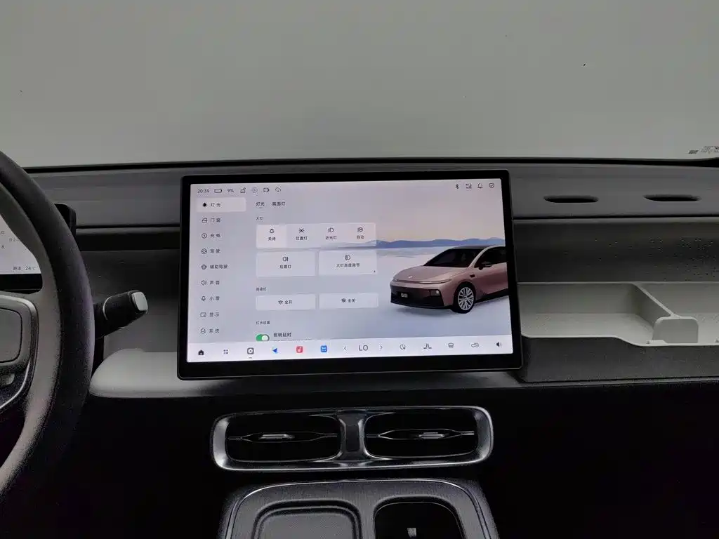 Leapmotor Leapmotor B01 — миниатюра 12