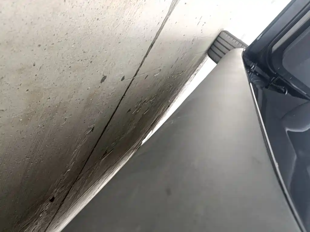 Tesla Model Y — миниатюра 22