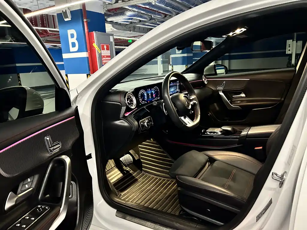 MERCEDES-BENZ A CLASS