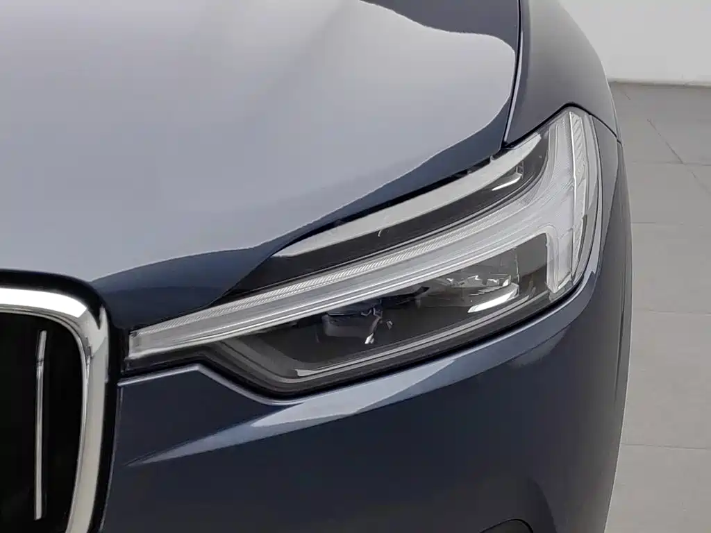 Volvo XC60 — миниатюра 7