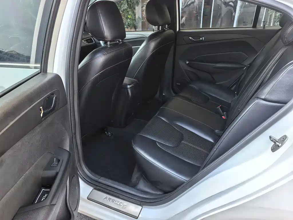 Chery Arrizo 5 — миниатюра 10