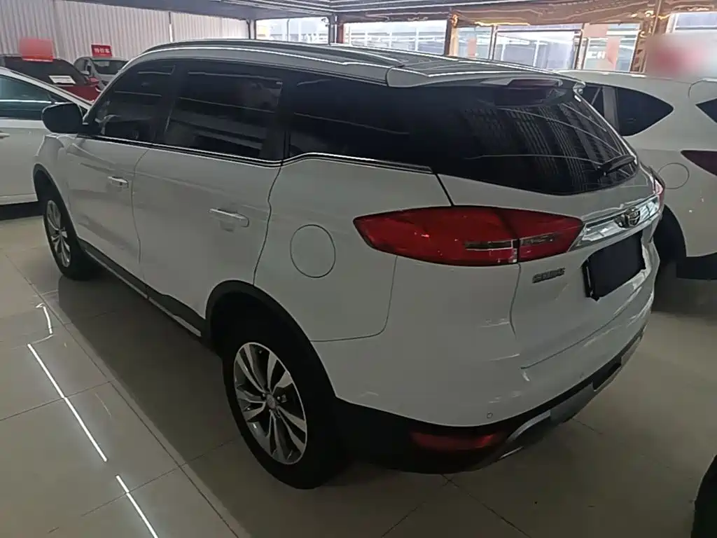 Geely Boyue — миниатюра 5