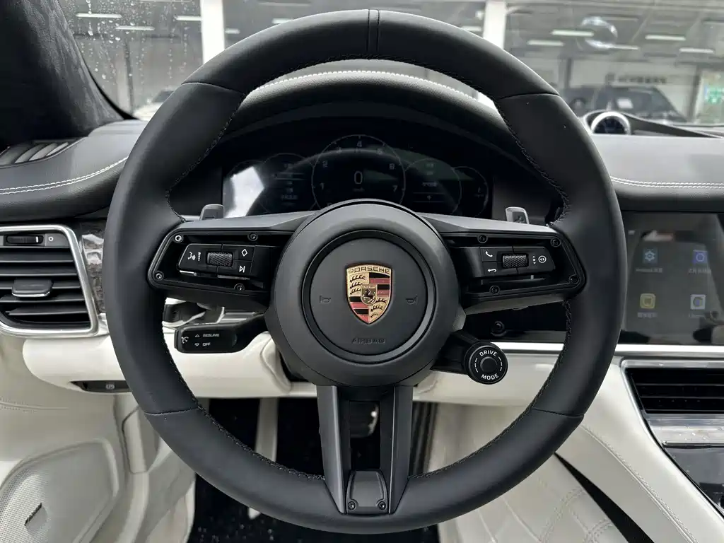 Porsche Panamera — миниатюра 15