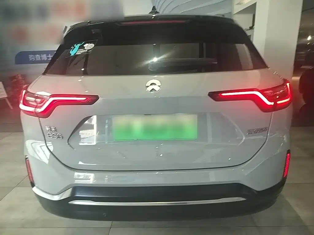 NIO ES6 — миниатюра 6