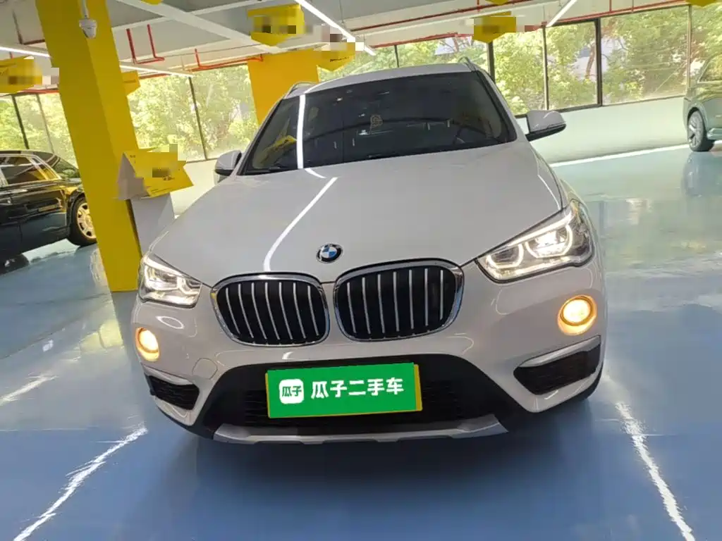BMW X1 — миниатюра 3