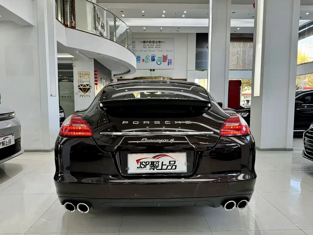 Porsche Panamera 2010 Panamera 4 3.6L