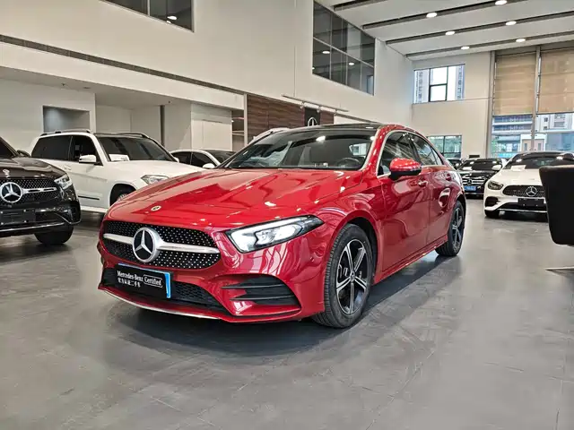 MERCEDES-BENZ  A CLASS 2023