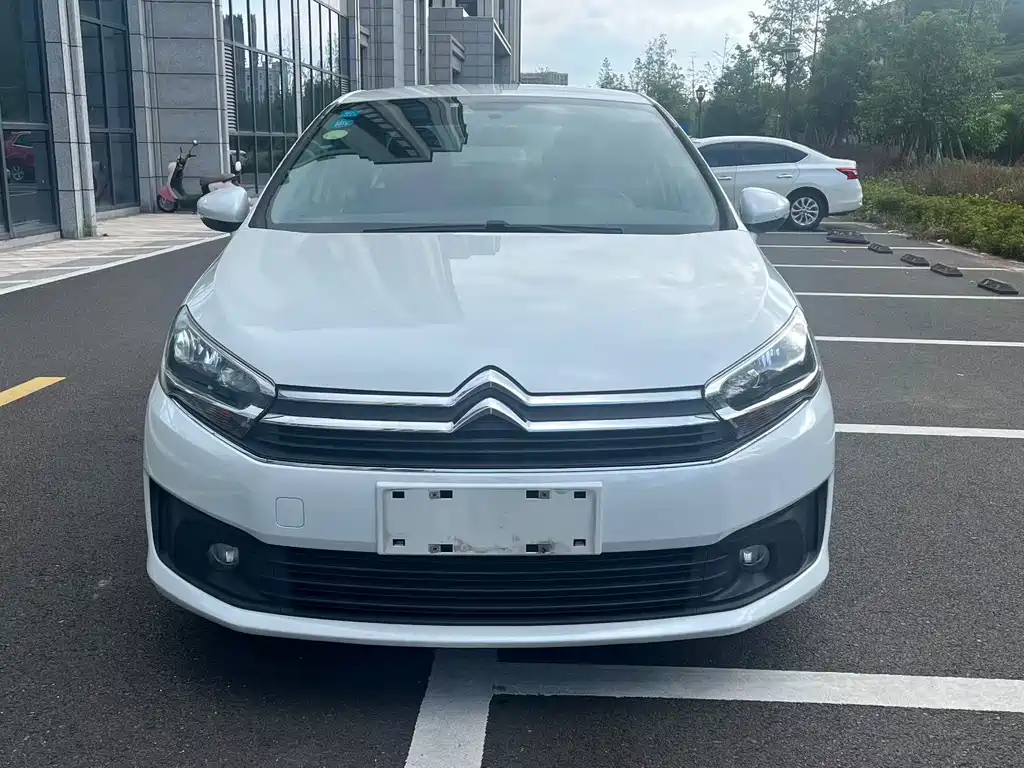 Citroen C4 — миниатюра 2