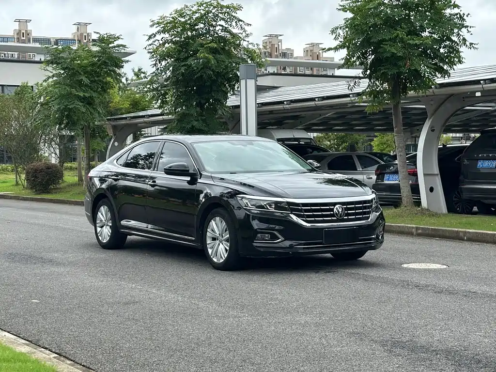Volkswagen Passat — миниатюра 3