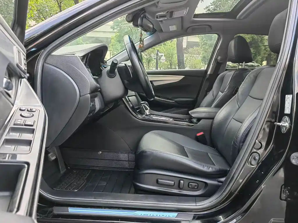 Honda Spirior — миниатюра 5
