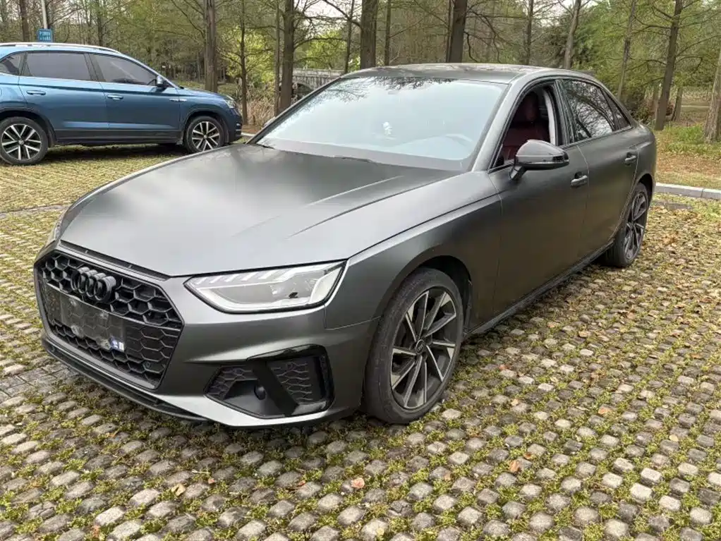 Audi A4L 2022 40 TFSI Luxury