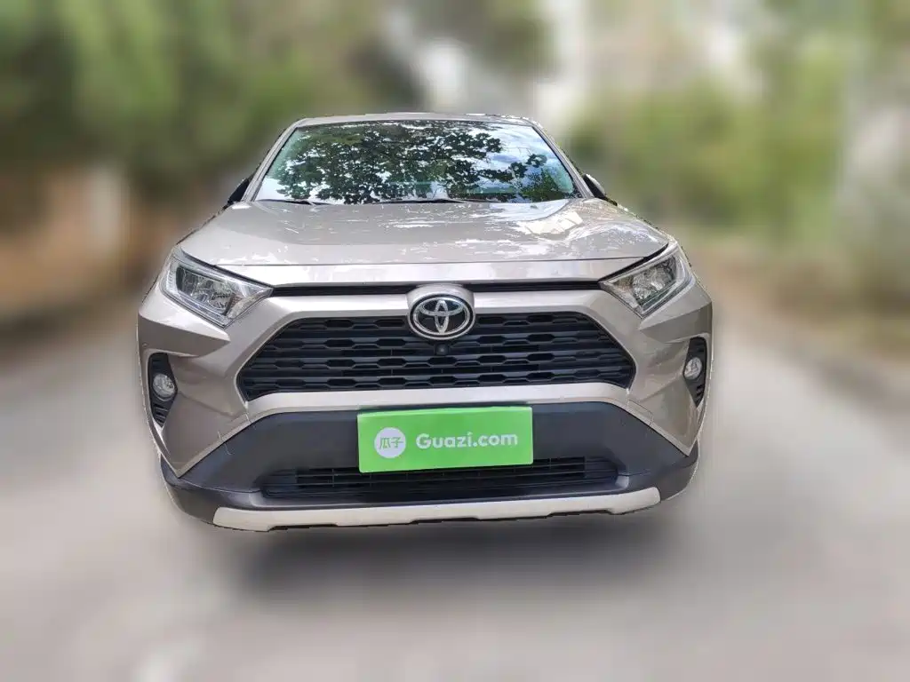Toyota RAV4 — миниатюра 23
