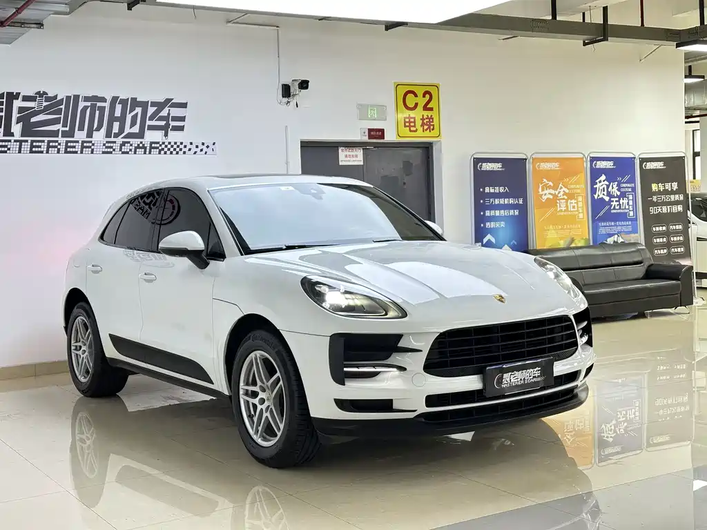 Porsche Macan — миниатюра 2