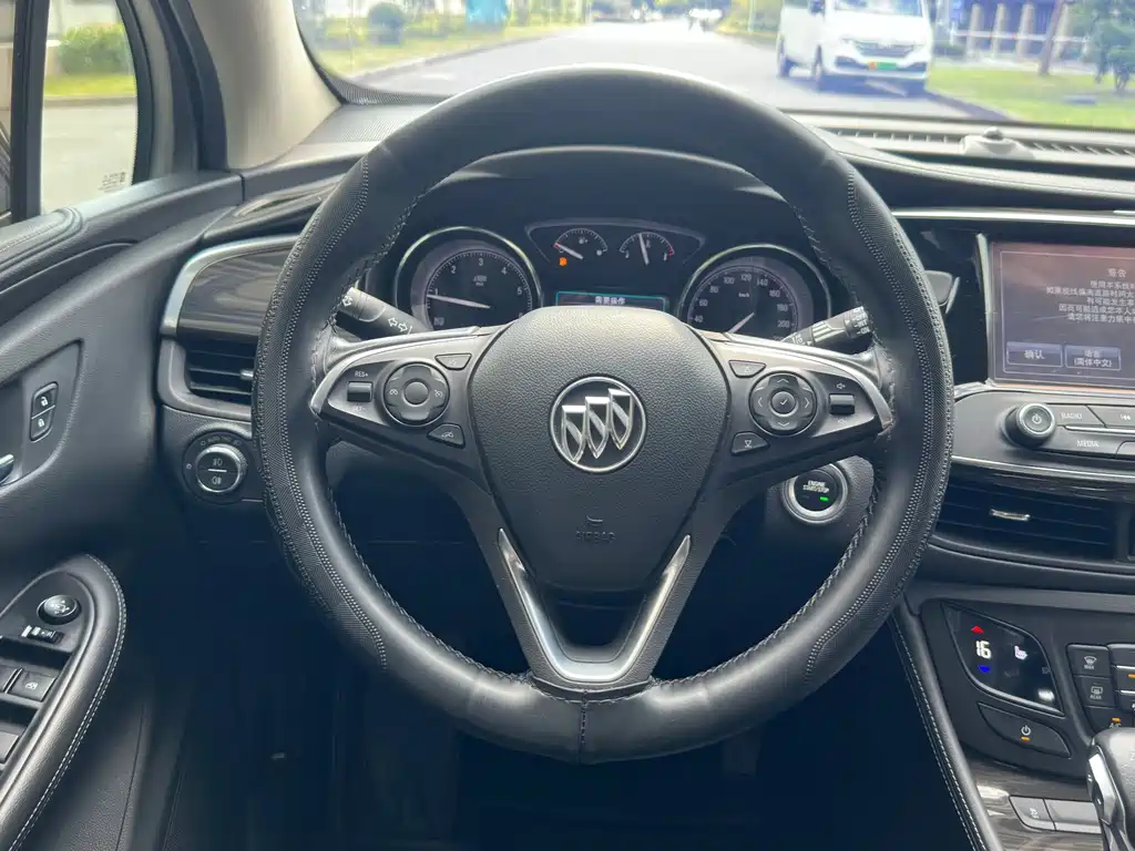 Buick Envision Plus — миниатюра 16