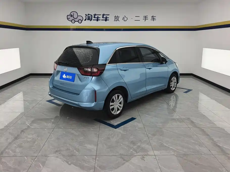 Honda Fit — миниатюра 3