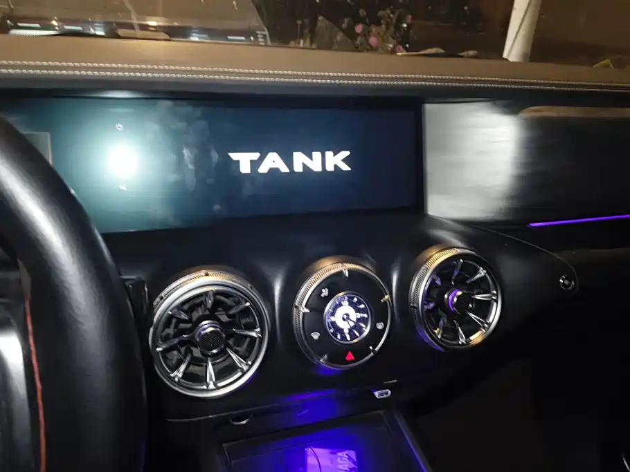 Tank Tank 300 — миниатюра 13