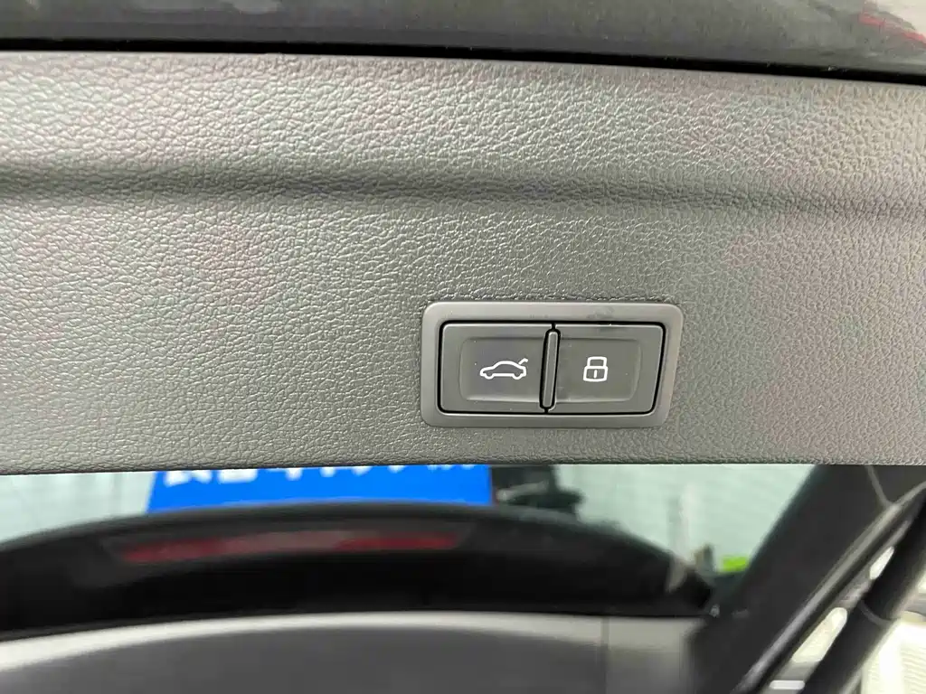 Audi Q3 Sportback — миниатюра 11