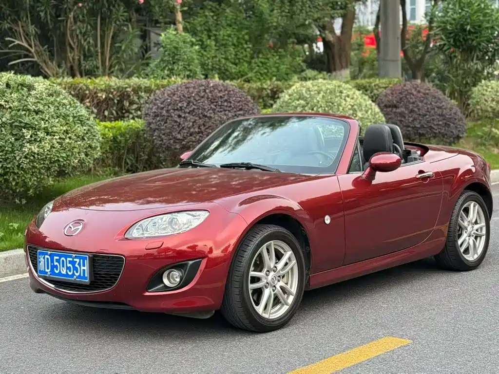Mazda MX-5 — миниатюра 10