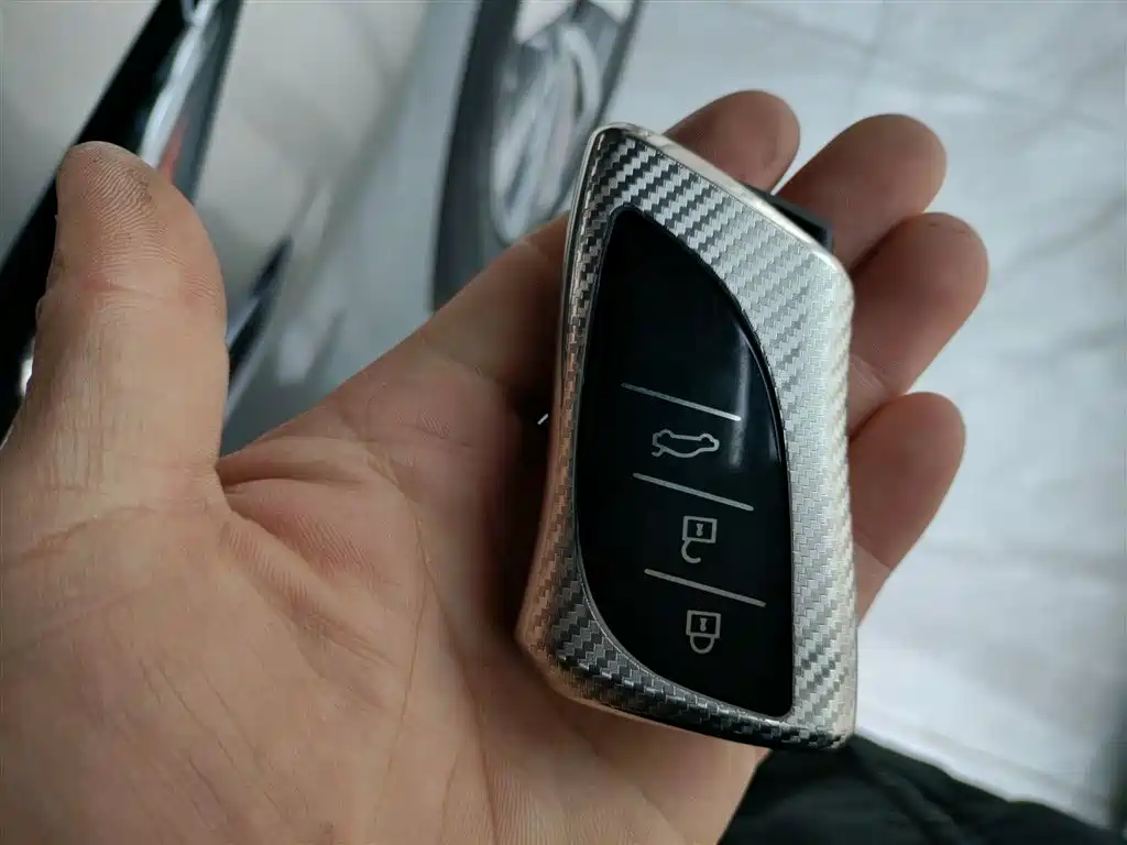 Lexus ES 2021 200