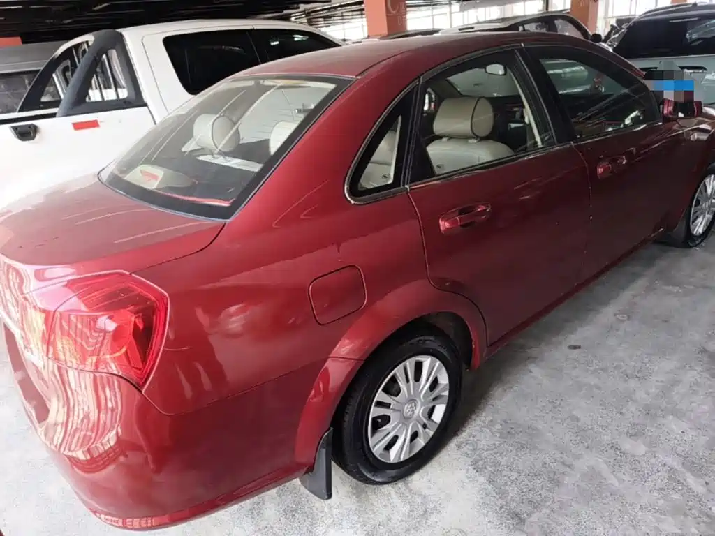 Buick Excelle — миниатюра 7