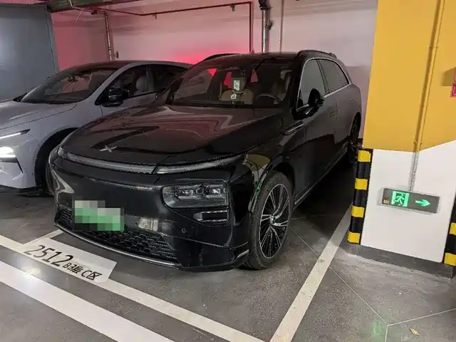 XPeng G9