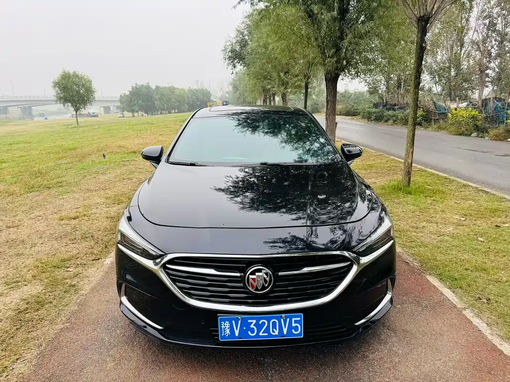 Buick LaCrosse — миниатюра 2