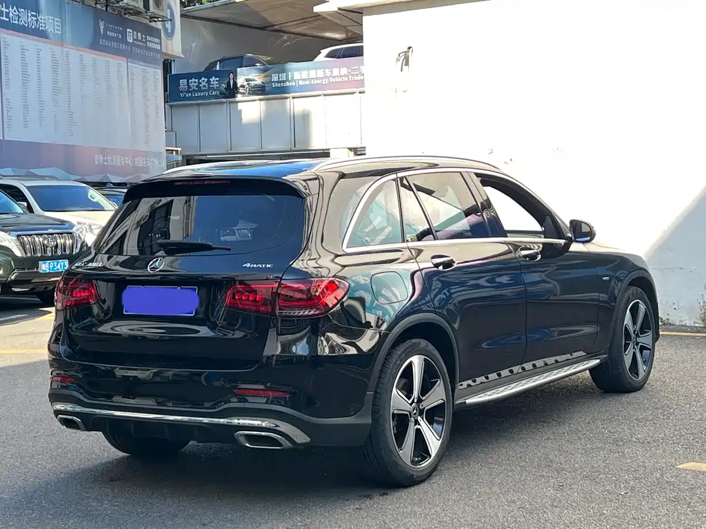 Mercedes-Benz GLC — миниатюра 9